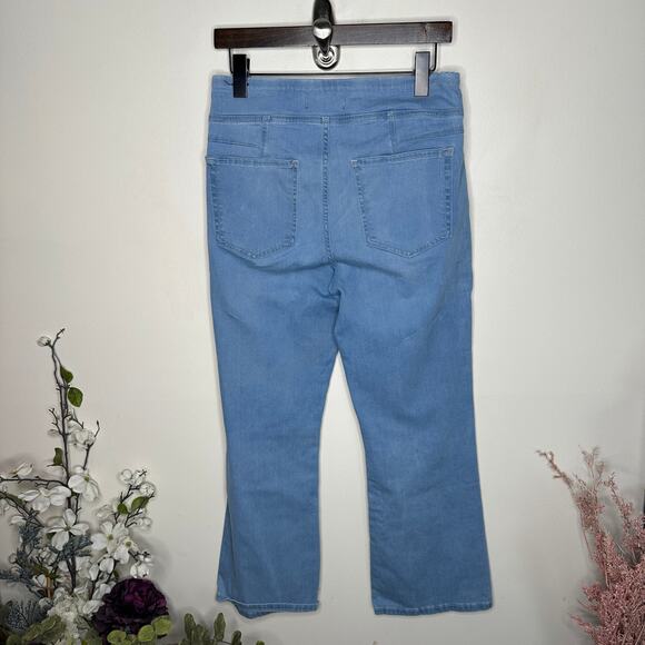 FREE PEOPLE We The Free In My Feelings Cropped Slim Flare Jeans {3Y35} - Picture 3 of 5